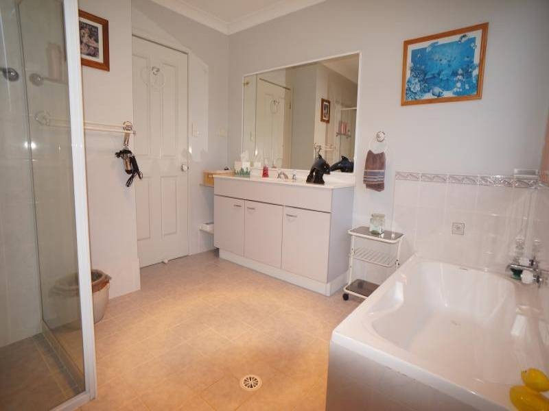 5 Coolabah Close, Tea Gardens NSW 2324