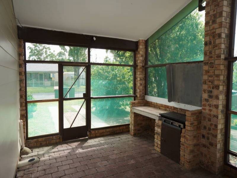 18 Muneela Avenue, Hawks Nest NSW 2324