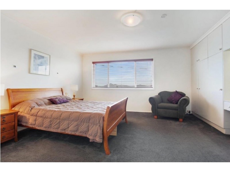 47 The Boulevarde, Hawks Nest NSW 2324