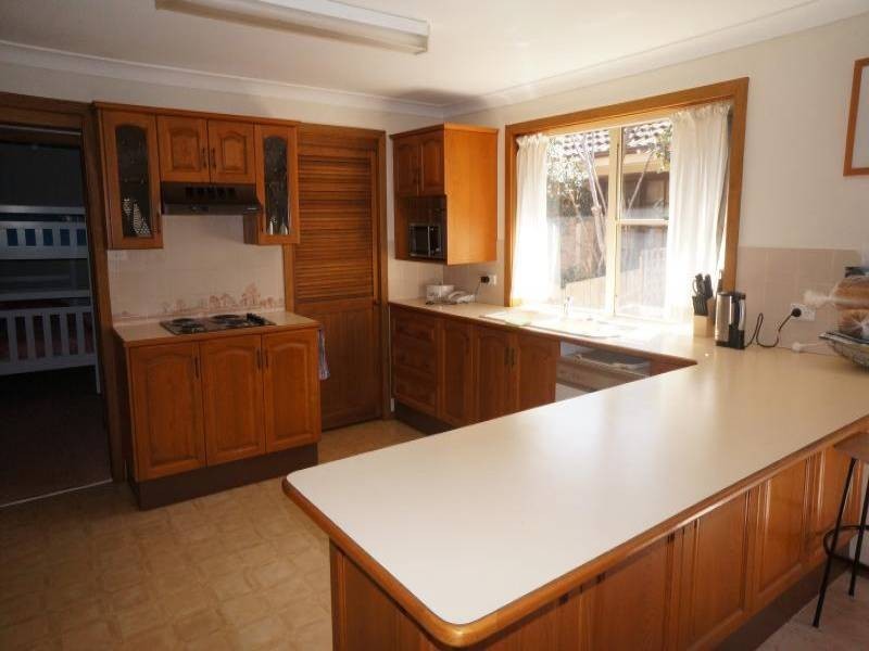 1 Carinya Close, Hawks Nest NSW 2324