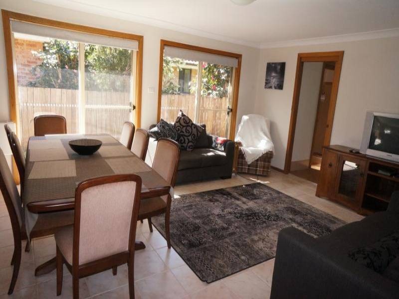 1 Carinya Close, Hawks Nest NSW 2324