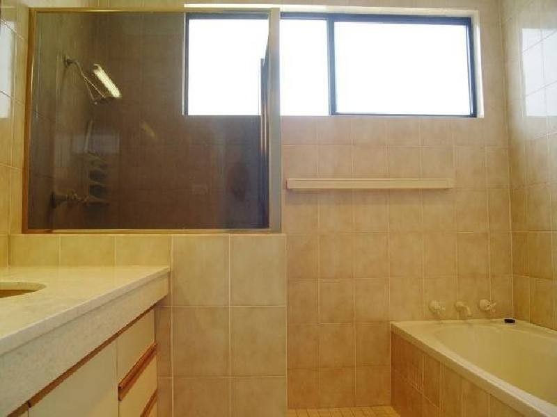 2 / 7 Russell Street, Hawks Nest NSW 2324