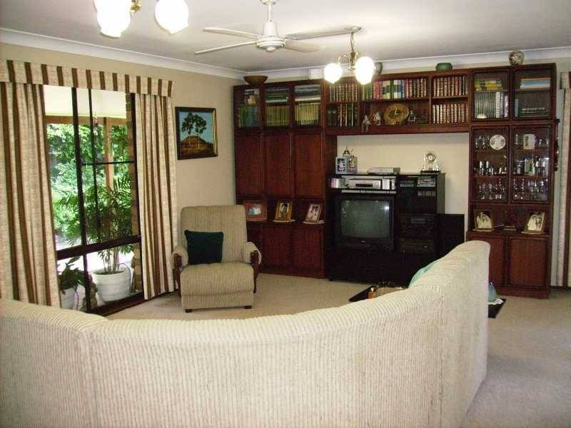 17 Kurrawong Avenue, Hawks Nest NSW 2324