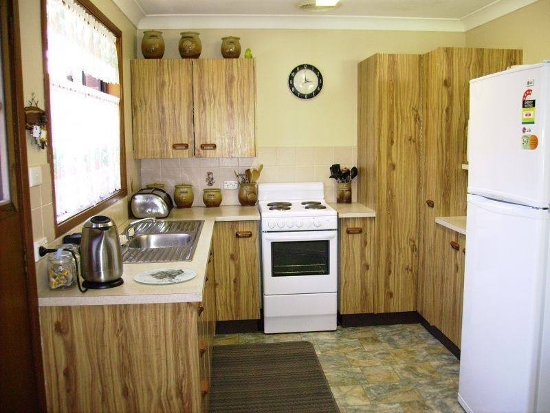 17 Kurrawong Avenue, Hawks Nest NSW 2324