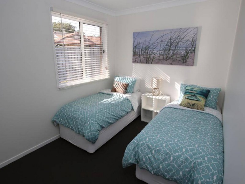 2/8 Langi Street, Hawks Nest NSW 2324