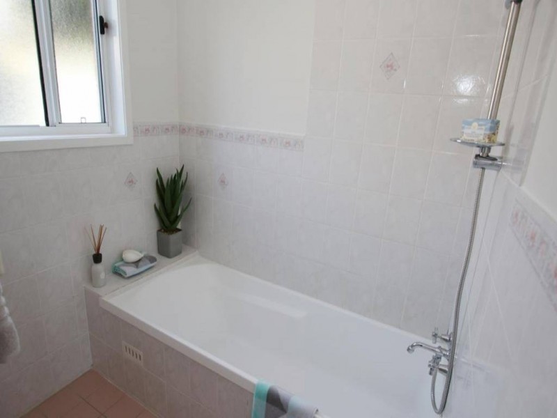 2/8 Langi Street, Hawks Nest NSW 2324