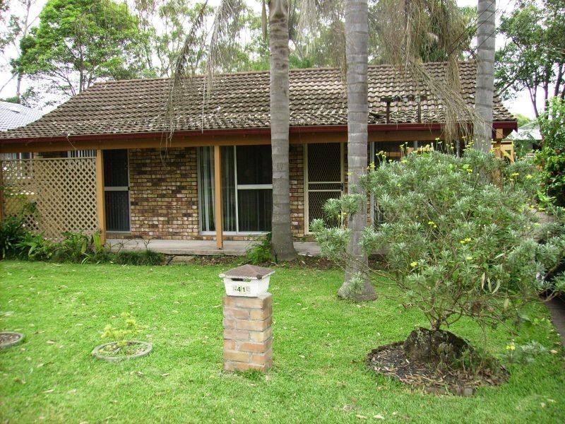 41 Curlew Avenue, Hawks Nest NSW 2324