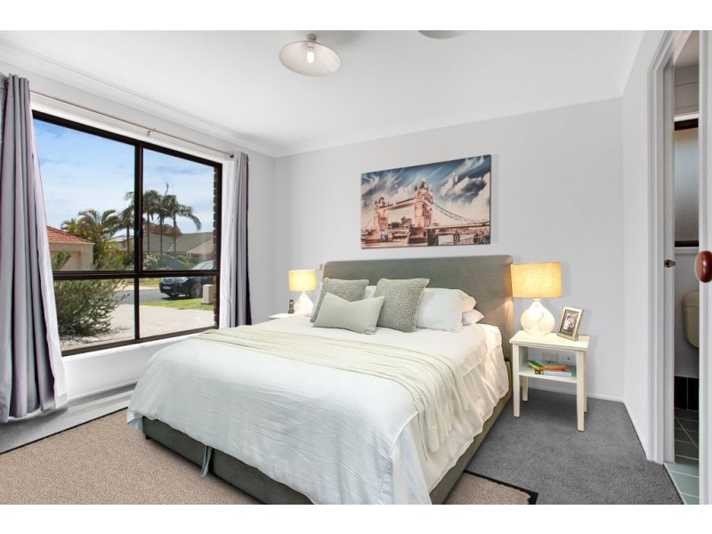 12 Admiralty Avenue, Tea Gardens NSW 2324