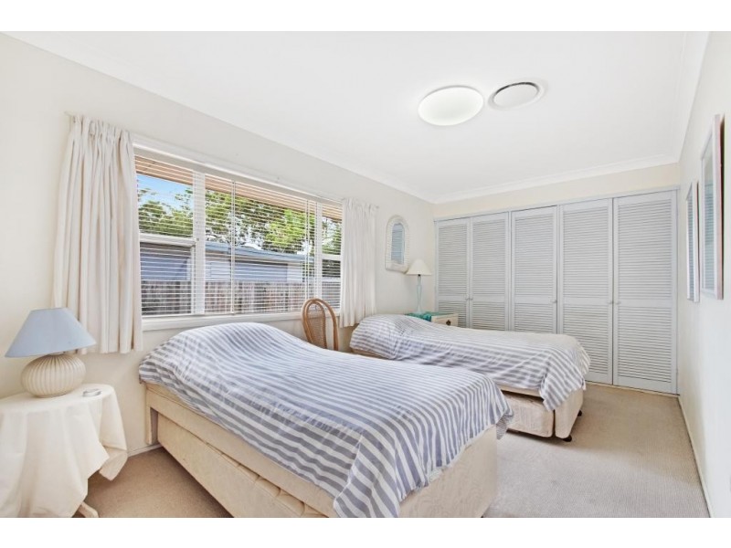 60 Yamba Street, Hawks Nest NSW 2324