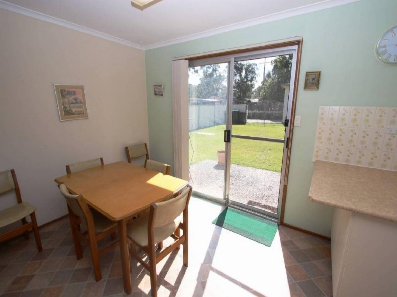 32 Albatross Avenue, Hawks Nest NSW 2324