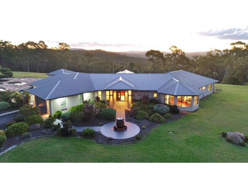 402 Pindimar Road, Tea Gardens NSW 2324