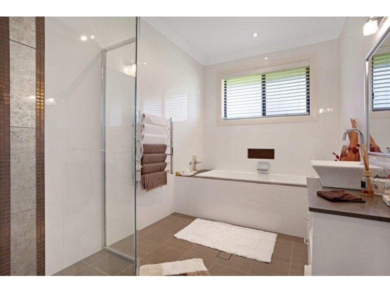 402 Pindimar Road, Tea Gardens NSW 2324