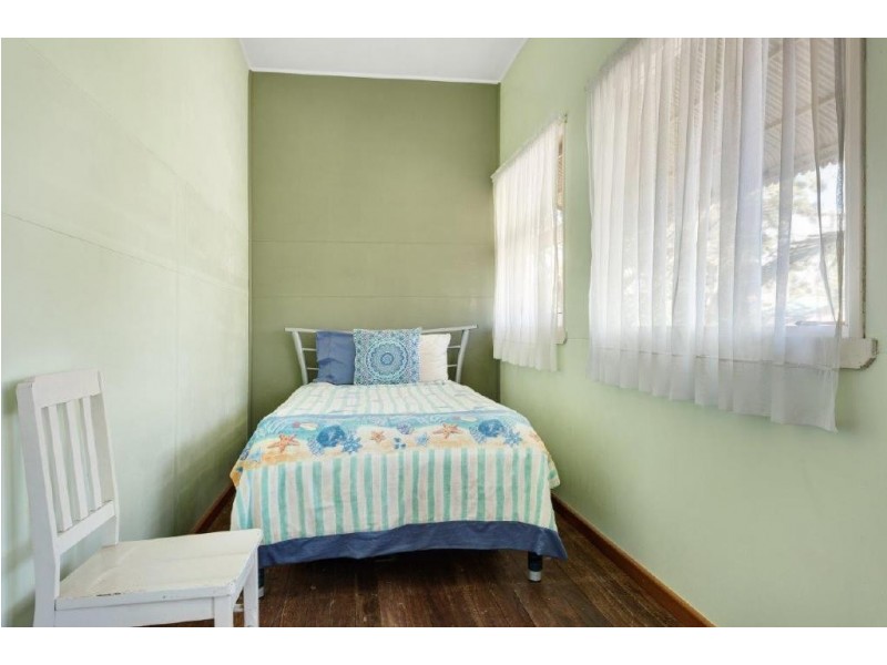 21 Binda Street, Hawks Nest NSW 2324