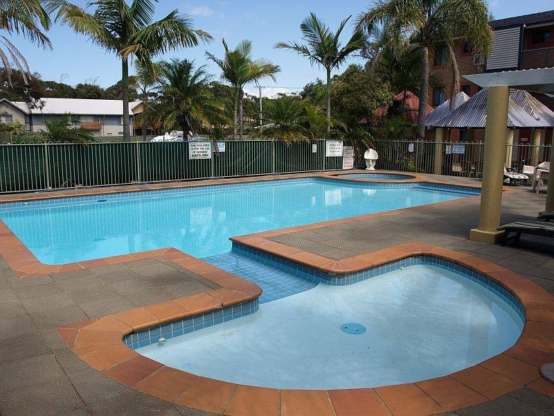 4 / 100 Booner Street, Hawks Nest NSW 2324