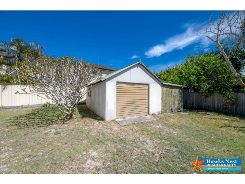 2 Booner Street, Hawks Nest NSW 2324