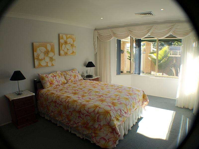 17 Dunshea Avenue, Tea Gardens NSW 2324