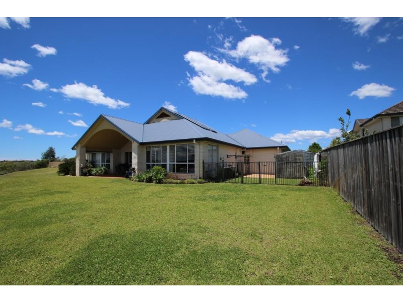 8 Sanctuary Close, Tea Gardens NSW 2324