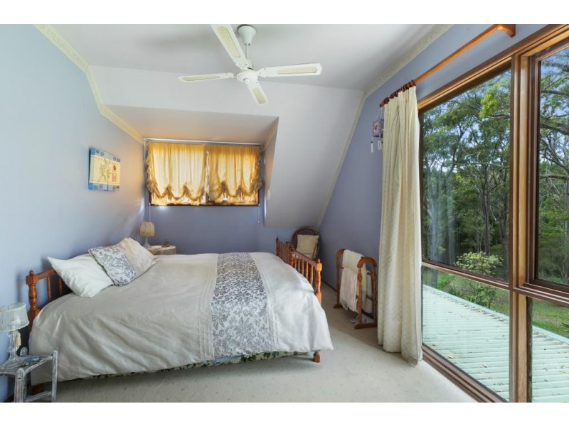 8 Shearwater Place, Tea Gardens NSW 2324