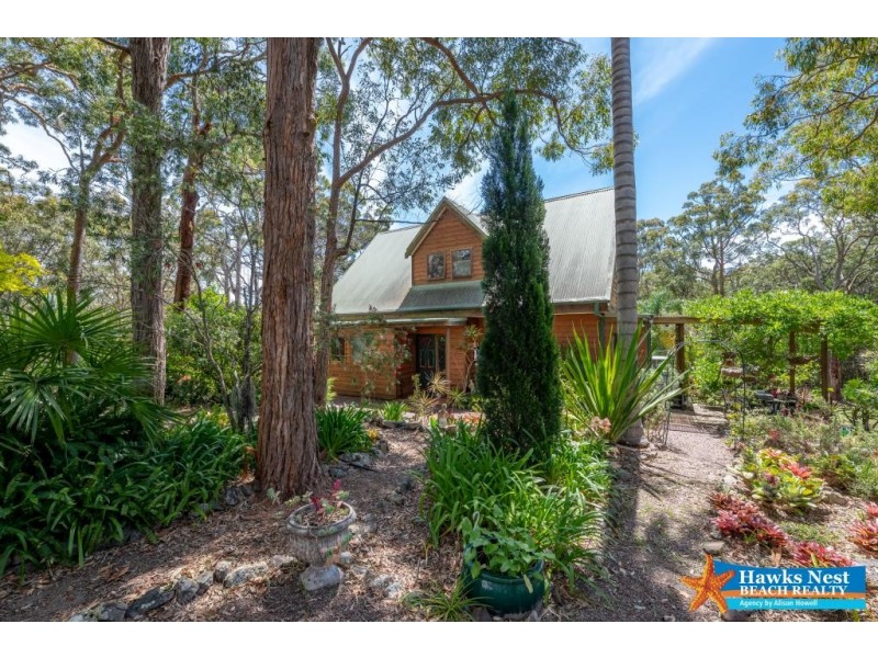 8 Shearwater Place, Tea Gardens NSW 2324