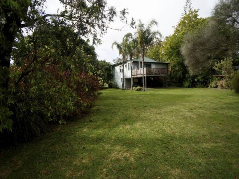 30 Mermaid Avenue, Hawks Nest NSW 2324
