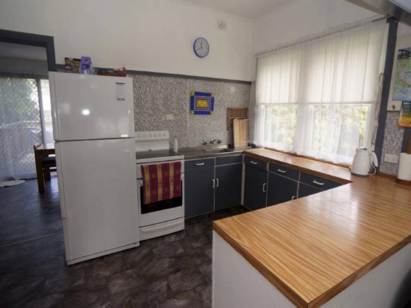 30 Mermaid Avenue, Hawks Nest NSW 2324