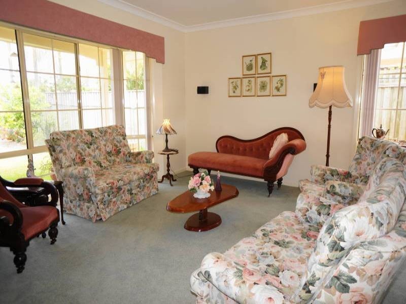 9 Admiralty Avenue, Tea Gardens NSW 2324