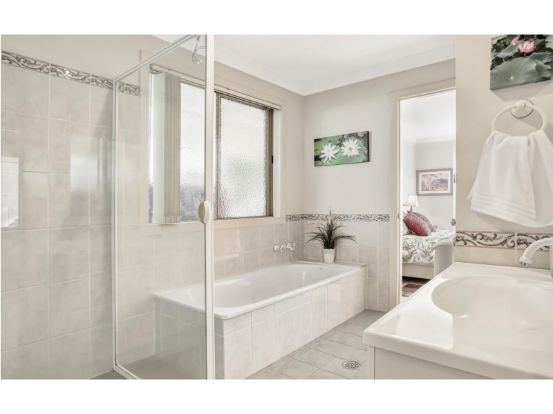14 Eagle Avenue, Hawks Nest NSW 2324