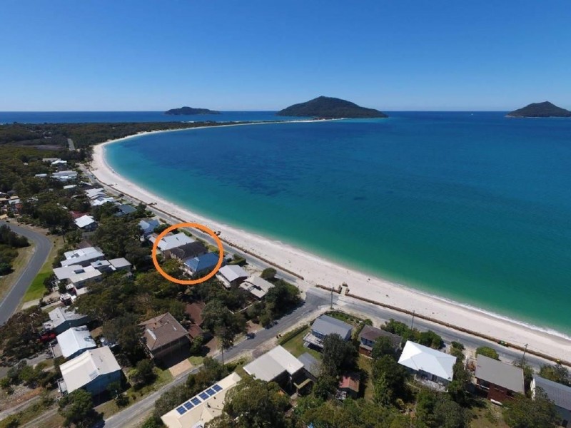 67 The Boulevarde, Hawks Nest NSW 2324