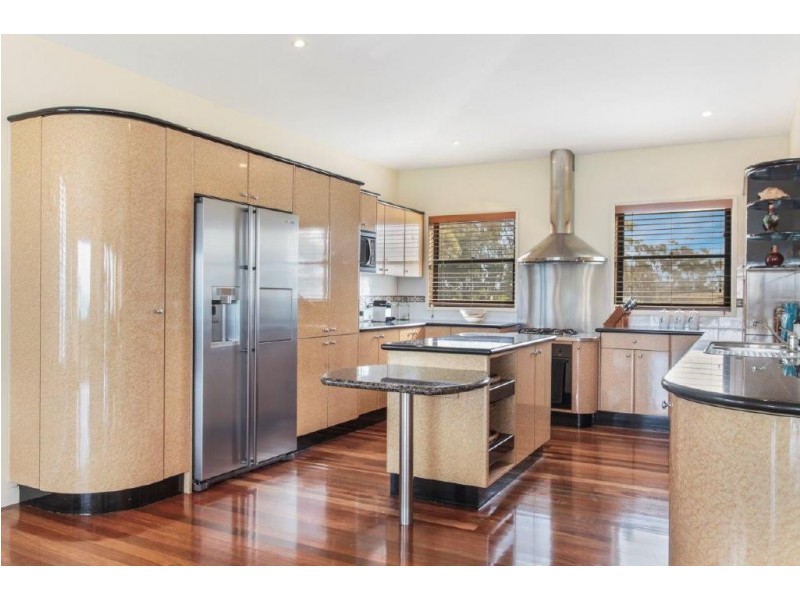67 The Boulevarde, Hawks Nest NSW 2324