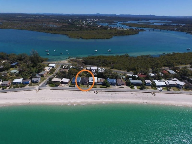 67 The Boulevarde, Hawks Nest NSW 2324