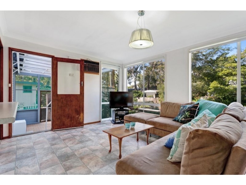 62 Yamba Street, Hawks Nest NSW 2324