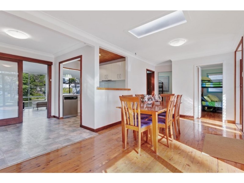 62 Yamba Street, Hawks Nest NSW 2324