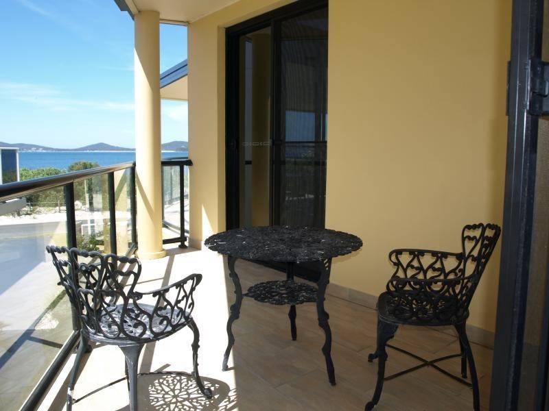 8 Gemalla Street, Hawks Nest NSW 2324