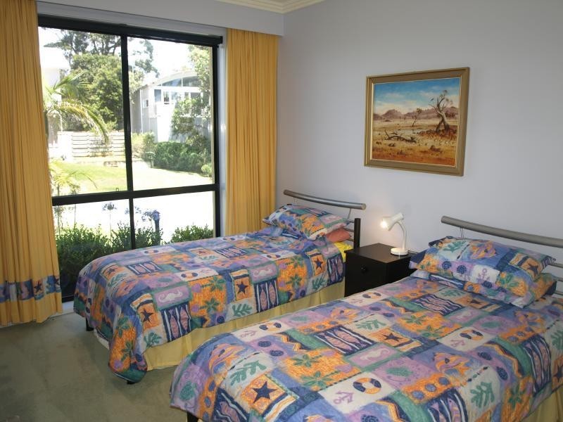 8 Gemalla Street, Hawks Nest NSW 2324