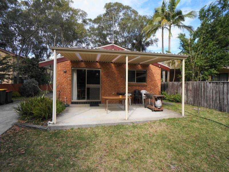 31 Mermaid Avenue, Hawks Nest NSW 2324