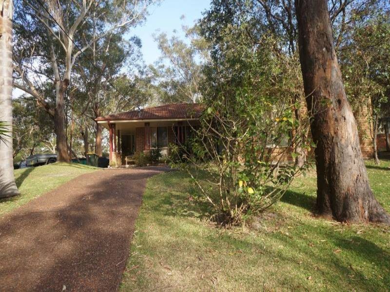 36 Dolphin Avenue, Hawks Nest NSW 2324