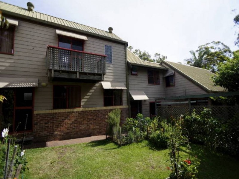 5 Kurrawong Avenue, Hawks Nest NSW 2324