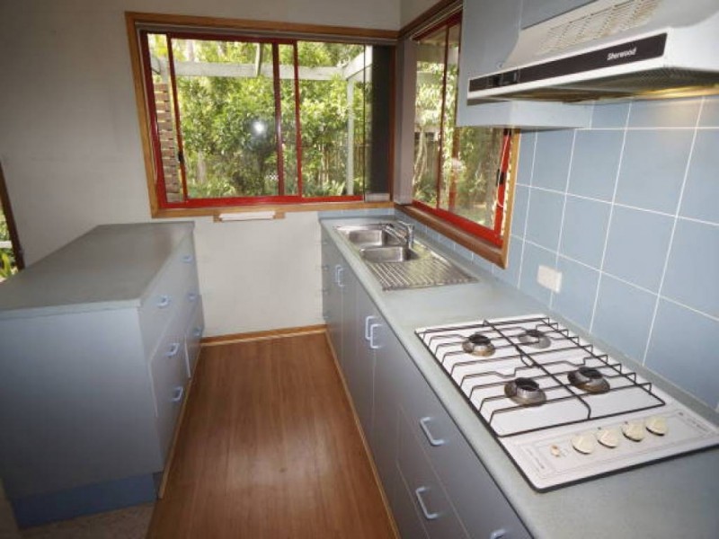 5 Kurrawong Avenue, Hawks Nest NSW 2324