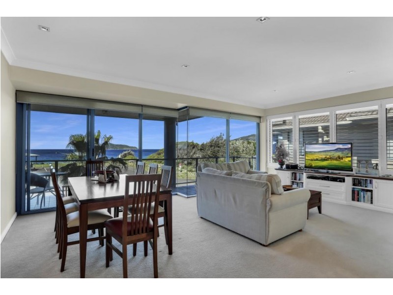 11/1-3 Beach Road, Hawks Nest NSW 2324