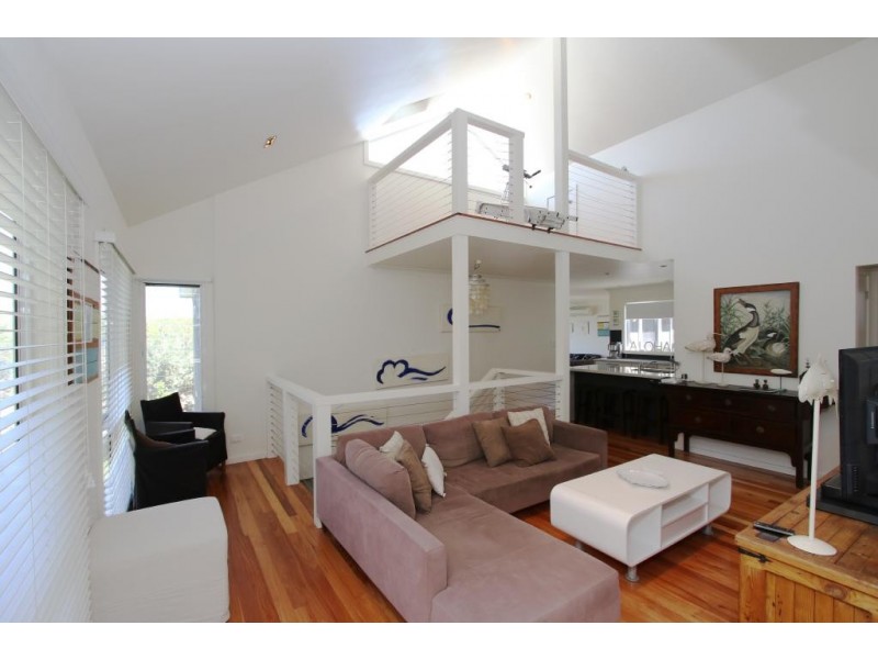 39 The Boulevarde, Hawks Nest NSW 2324