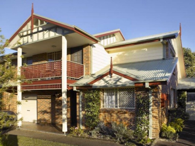 2/1A Coorilla Street, Hawks Nest NSW 2324