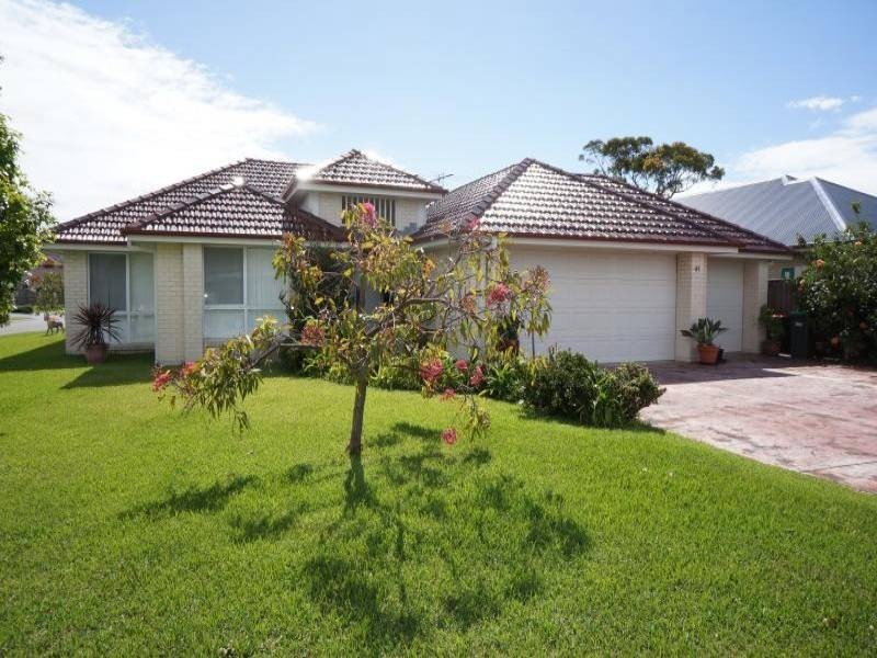 41 Windward Circuit, Tea Gardens NSW 2324