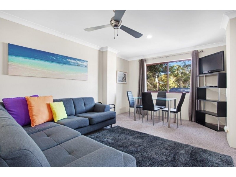 2/32 Binda Street, Hawks Nest NSW 2324