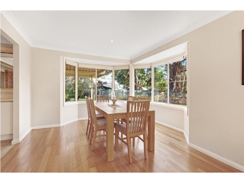 33 Dolphin Avenue, Hawks Nest NSW 2324