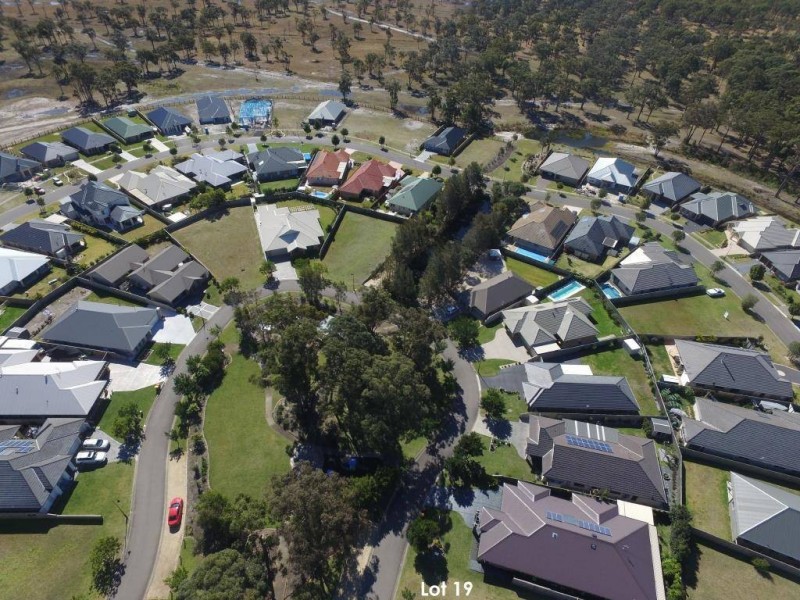 2 Captains Cove, Tea Gardens NSW 2324
