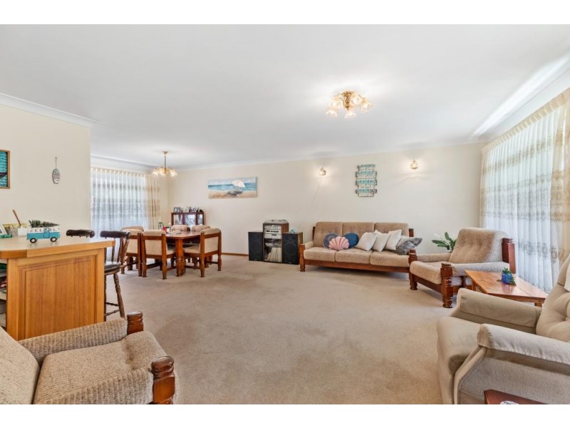35 Monterra Avenue, Hawks Nest NSW 2324