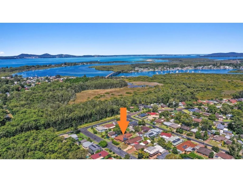 35 Monterra Avenue, Hawks Nest NSW 2324