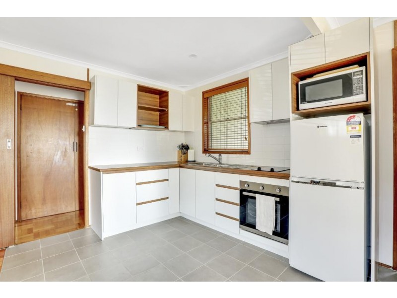 44 Mirreen Street, Hawks Nest NSW 2324
