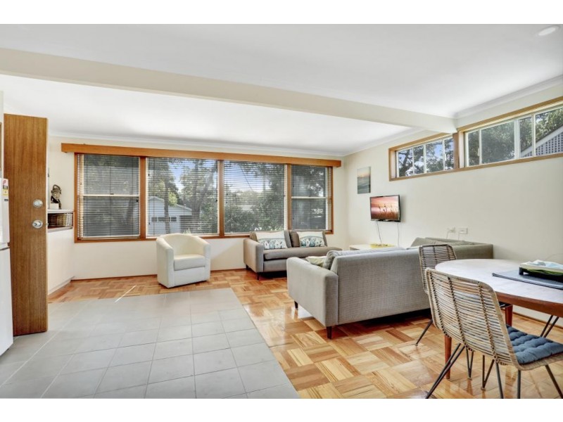 44 Mirreen Street, Hawks Nest NSW 2324