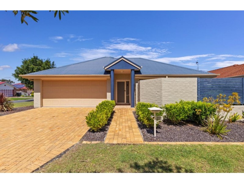 16 Billabong Avenue, Tea Gardens NSW 2324